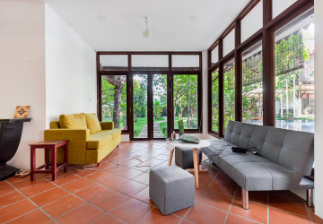 2 Bedroom Compound House For Rent - Sala Kamreuk, Siem Reap thumbnail