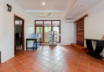 2 Bedroom Compound House For Rent - Sala Kamreuk, Siem Reap thumbnail