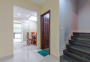 2 Bedroom Flat For Rent - Borey Premier, Svay Dangkum, Siem Reap thumbnail