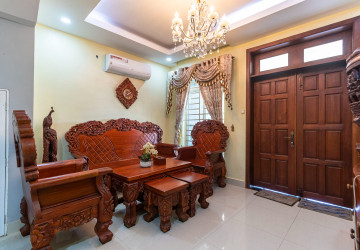 2 Bedroom Flat For Rent - Borey Premier, Svay Dangkum, Siem Reap thumbnail