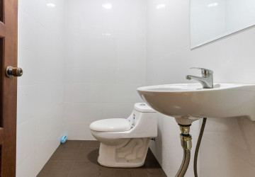 2 Bedroom Flat For Rent - Borey Premier, Svay Dangkum, Siem Reap thumbnail