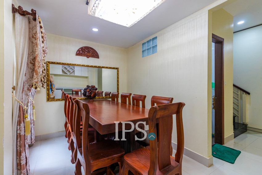 2 Bedroom Flat For Rent - Borey Premier, Svay Dangkum, Siem Reap
