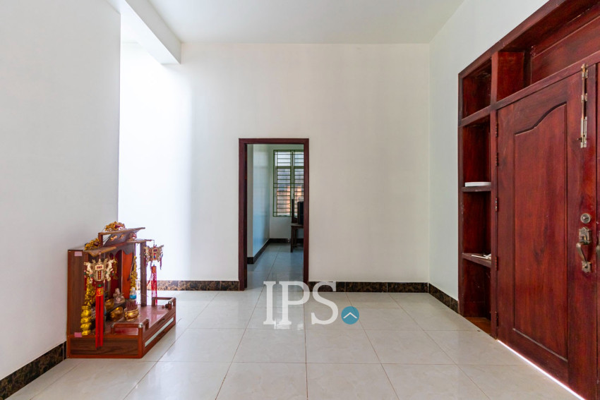 3 Bedroom House For Rent - Sangkat Siem Reap, Siem Reap