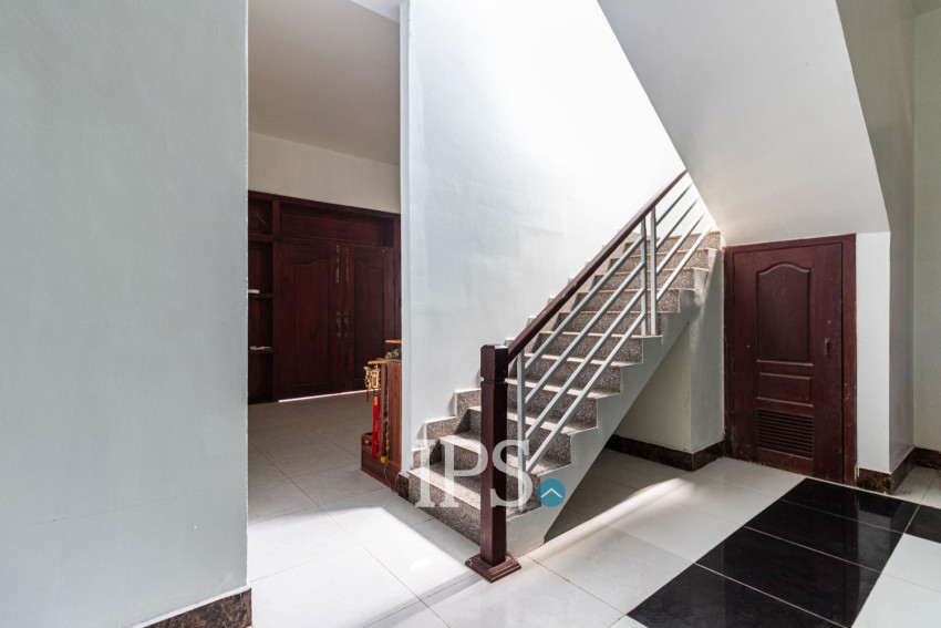 3 Bedroom House For Rent - Sangkat Siem Reap, Siem Reap