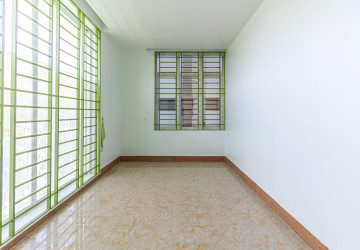 3 Bedroom House For Rent - Sangkat Siem Reap, Siem Reap thumbnail