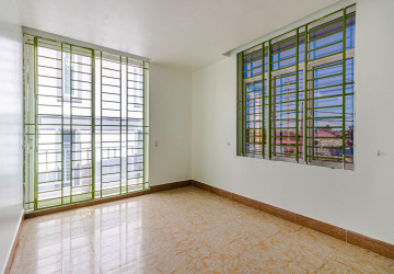 3 Bedroom House For Rent - Sangkat Siem Reap, Siem Reap thumbnail