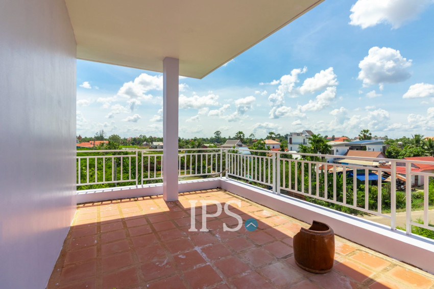 3 Bedroom House For Rent - Sangkat Siem Reap, Siem Reap