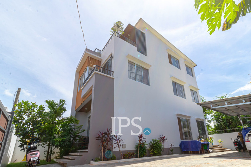 3 Bedroom House For Sale - Sangkat Siem Reap, Siem Reap