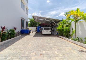 3 Bedroom House For Sale - Sangkat Siem Reap, Siem Reap thumbnail