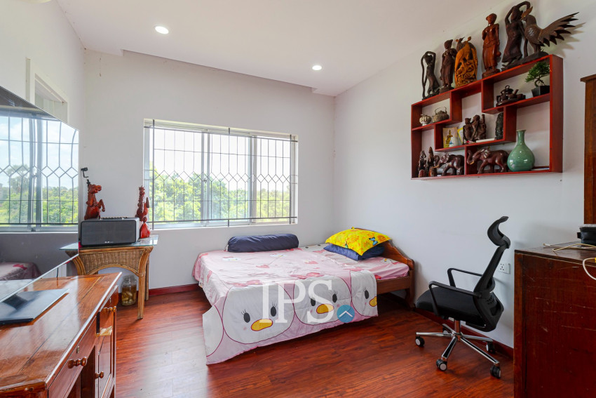 3 Bedroom House For Sale - Sangkat Siem Reap, Siem Reap