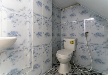 303 Sqm Commercial Building For Rent - Daun Penh, Phnom Penh thumbnail