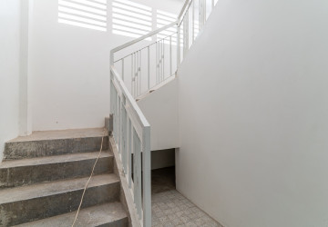 303 Sqm Commercial Building For Rent - Daun Penh, Phnom Penh thumbnail