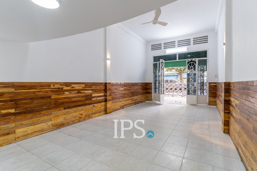 303 Sqm Commercial Building For Rent - Daun Penh, Phnom Penh