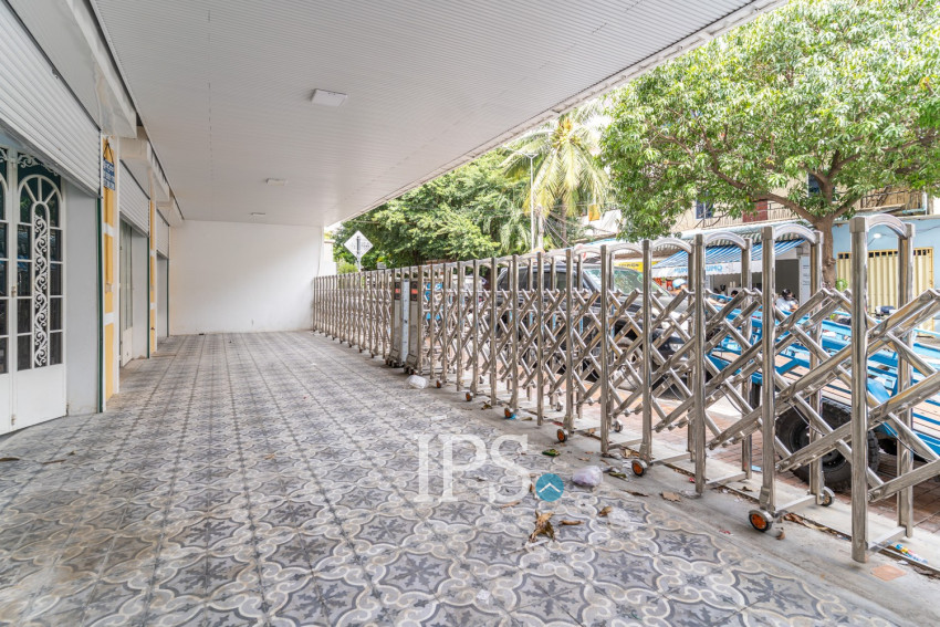 303 Sqm Commercial Building For Rent - Daun Penh, Phnom Penh