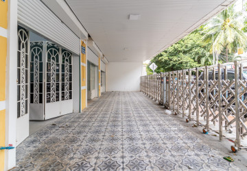 303 Sqm Commercial Building For Rent - Daun Penh, Phnom Penh thumbnail