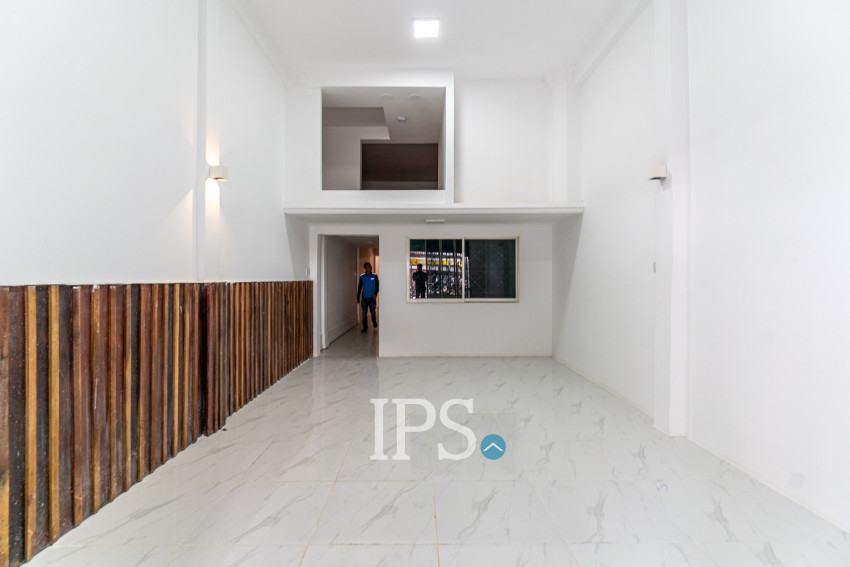 303 Sqm Commercial Building For Rent - Daun Penh, Phnom Penh