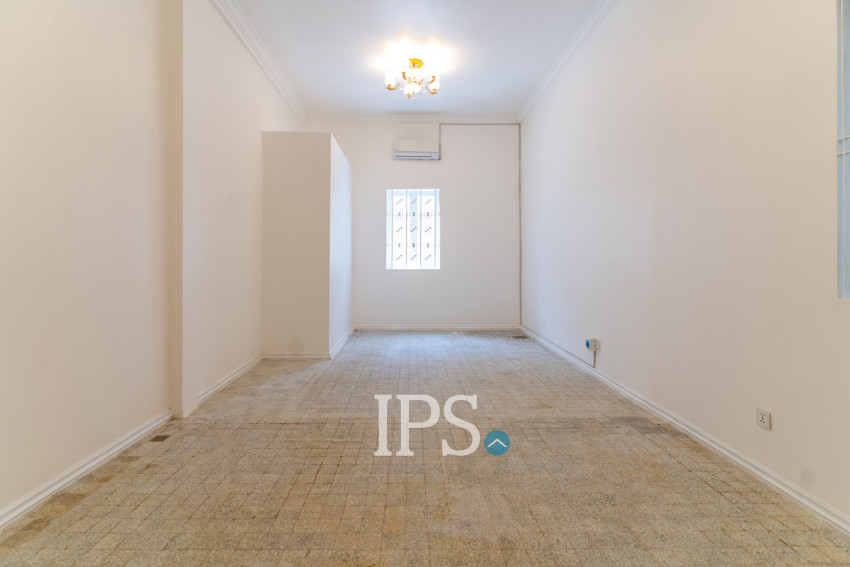 303 Sqm Commercial Building For Rent - Daun Penh, Phnom Penh