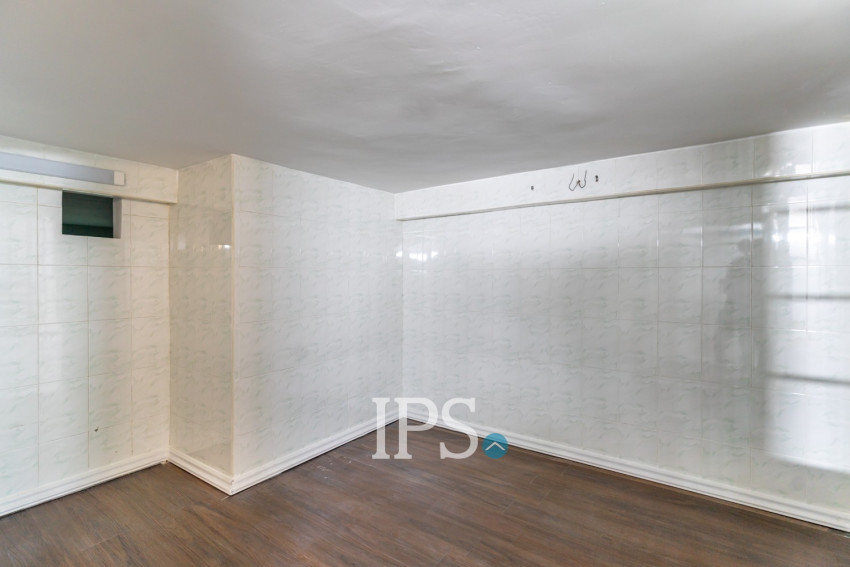 303 Sqm Commercial Building For Rent - Daun Penh, Phnom Penh
