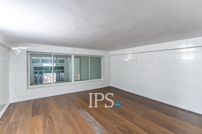 303 Sqm Commercial Building For Rent - Daun Penh, Phnom Penh