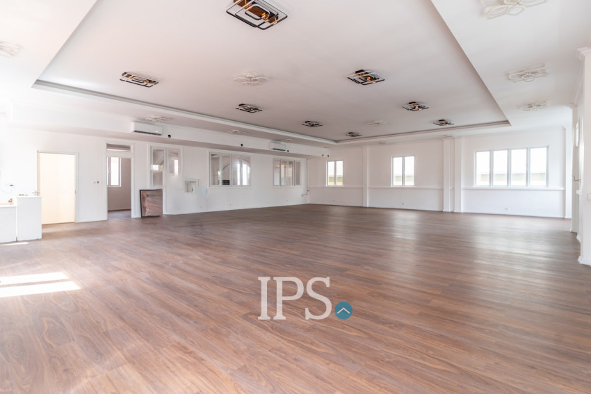 303 Sqm Commercial Building For Rent - Daun Penh, Phnom Penh