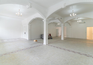 303 Sqm Commercial Building For Rent - Daun Penh, Phnom Penh thumbnail