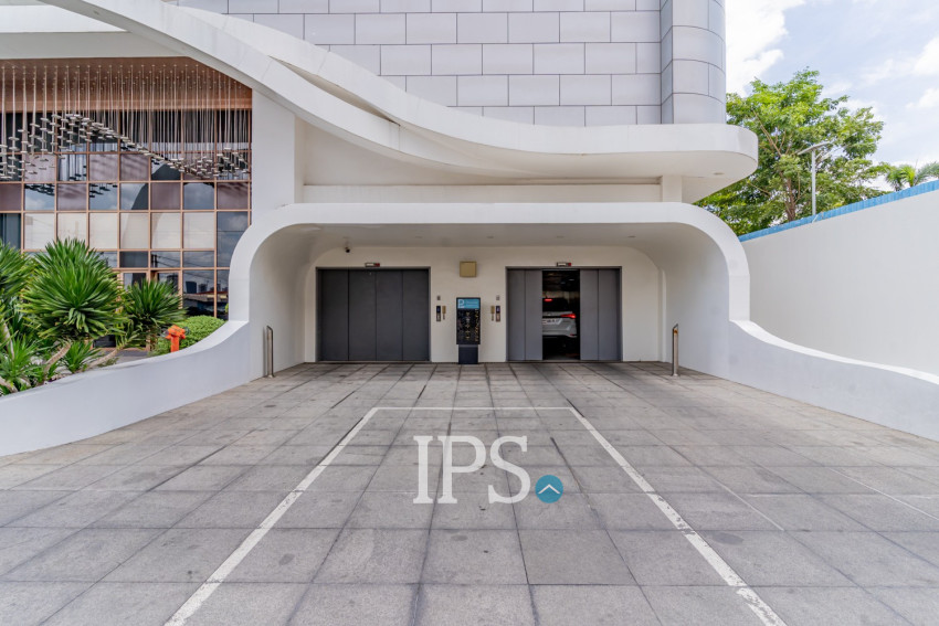 8th Floor 2 Bedroom Condo For Sale - Peninsula Residence, Chroy Changvar, Phnom Penh