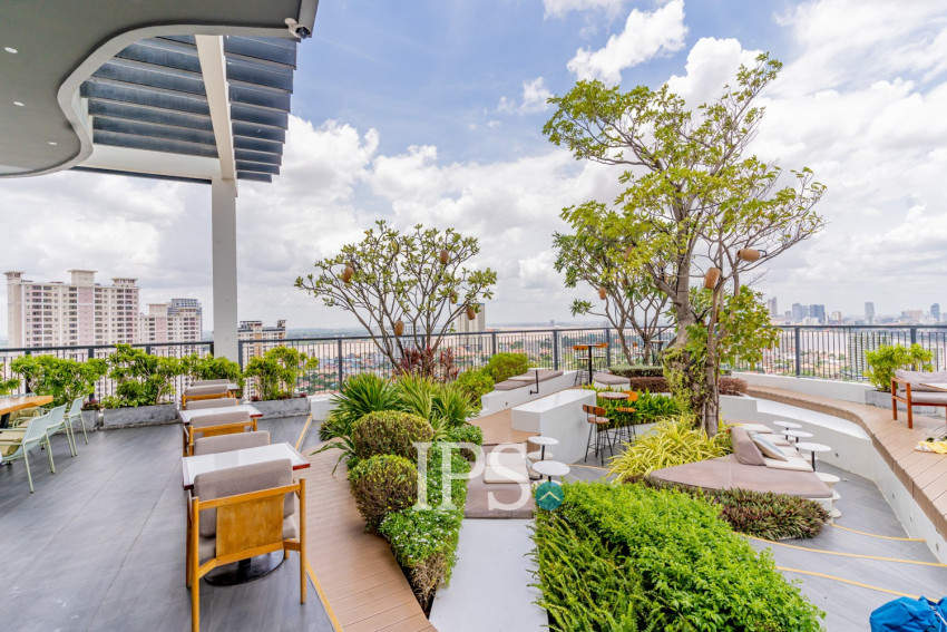 8th Floor 2 Bedroom Condo For Sale - Peninsula Residence, Chroy Changvar, Phnom Penh
