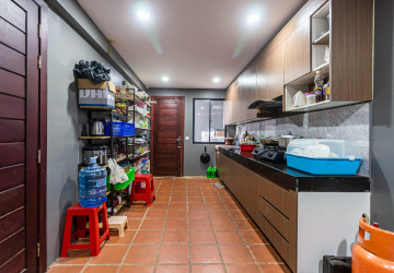 4 Bedroom Villa For Rent - Borey Tourism, Kandaek, Prasat Bakong, Siem Reap thumbnail