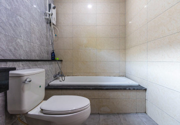 4 Bedroom Villa For Rent - Borey Tourism, Kandaek, Prasat Bakong, Siem Reap thumbnail