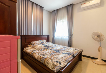 4 Bedroom Villa For Rent - Borey Tourism, Kandaek, Prasat Bakong, Siem Reap thumbnail