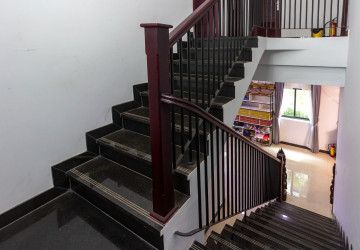 4 Bedroom Villa For Rent - Borey Tourism, Kandaek, Prasat Bakong, Siem Reap thumbnail