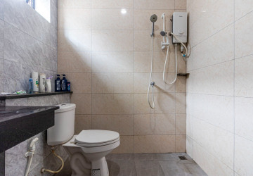 4 Bedroom Villa For Rent - Borey Tourism, Kandaek, Prasat Bakong, Siem Reap thumbnail