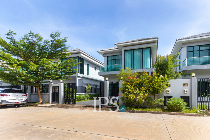 4 Bedroom Villa For Rent - Borey Tourism, Kandaek, Prasat Bakong, Siem Reap