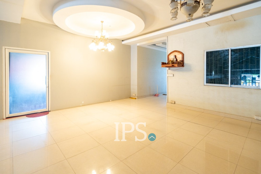 745 Sqm Warehouse For Rent - Russey Keo, Phnom Penh