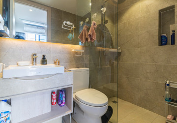 15th Floor 2 Bedroom Condo For Sale - Time Square 2, Beoung Kak 1, Phnom Penh thumbnail