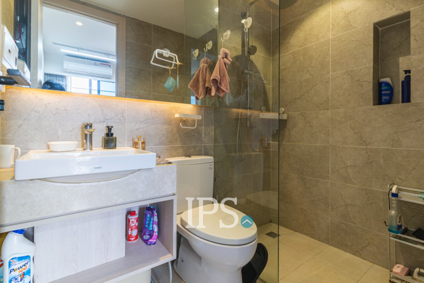 15th Floor 2 Bedroom Condo For Sale - Time Square 2, Beoung Kak 1, Phnom Penh