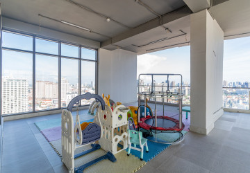 15th Floor 2 Bedroom Condo For Sale - Time Square 2, Beoung Kak 1, Phnom Penh thumbnail