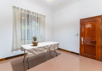 4 Bedroom Villa For Rent - Chroy Changvar, Phnom Penh thumbnail