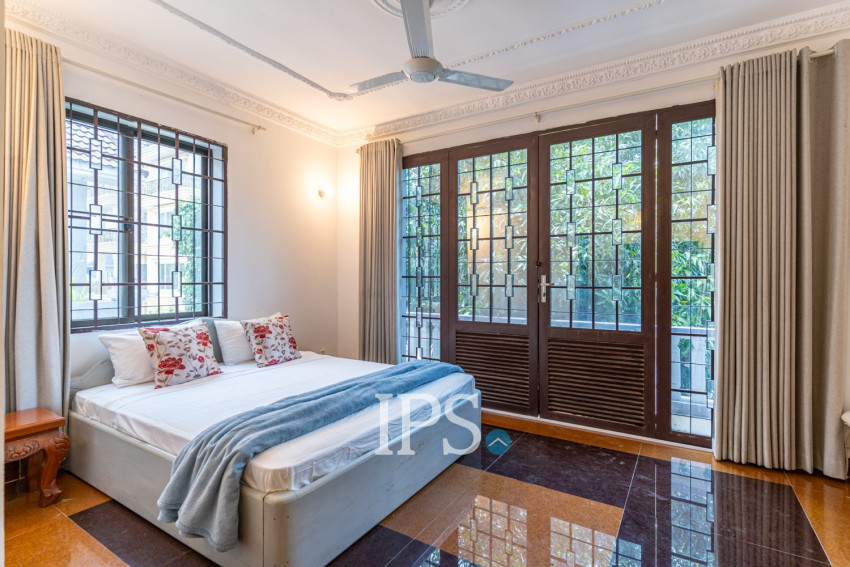 4 Bedroom Villa For Rent - Chroy Changvar, Phnom Penh