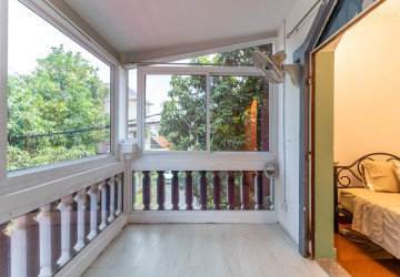 4 Bedroom Villa For Rent - Chroy Changvar, Phnom Penh thumbnail