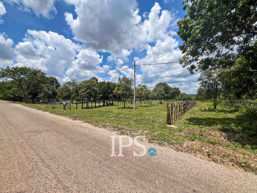 595 Sqm Land For Sale - Banteay Srei, Siem Reap