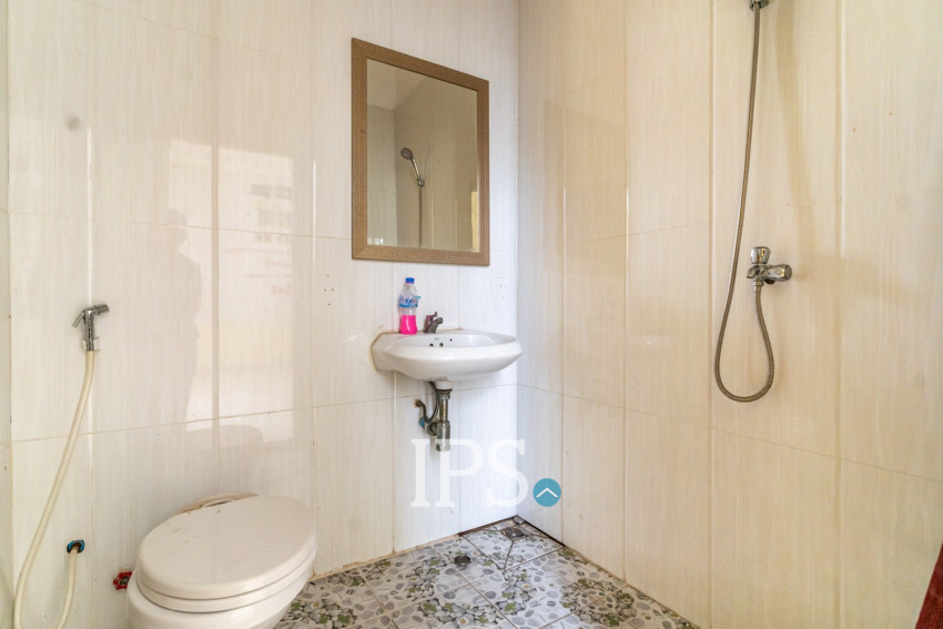 Commercial Building For Rent - Tonle Bassac, Phnom Penh