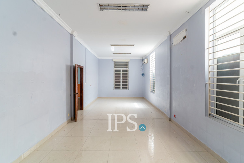 Commercial Building For Rent - Tonle Bassac, Phnom Penh