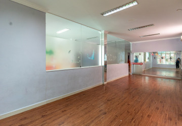 Commercial Building For Rent - Tonle Bassac, Phnom Penh thumbnail