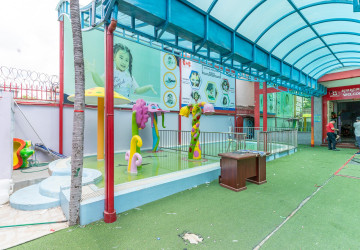 Commercial Building For Rent - Tonle Bassac, Phnom Penh thumbnail