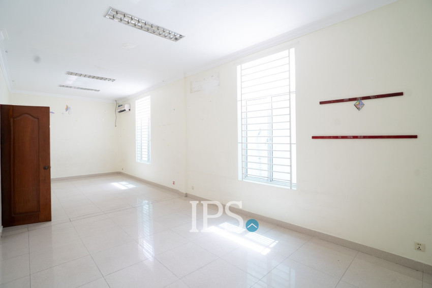 Commercial Building For Rent - Tonle Bassac, Phnom Penh