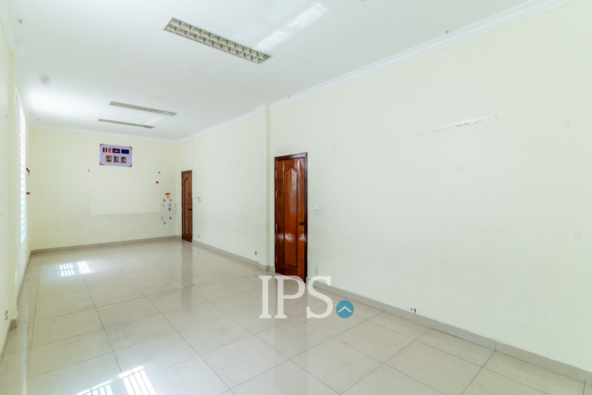 Commercial Building For Rent - Tonle Bassac, Phnom Penh