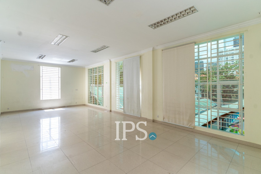 Commercial Building For Rent - Tonle Bassac, Phnom Penh