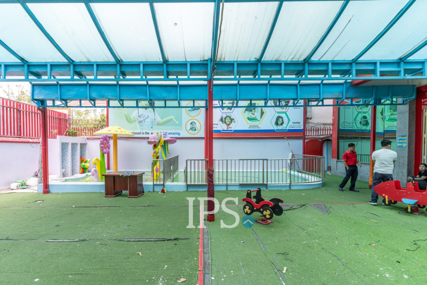 Commercial Building For Rent - Tonle Bassac, Phnom Penh