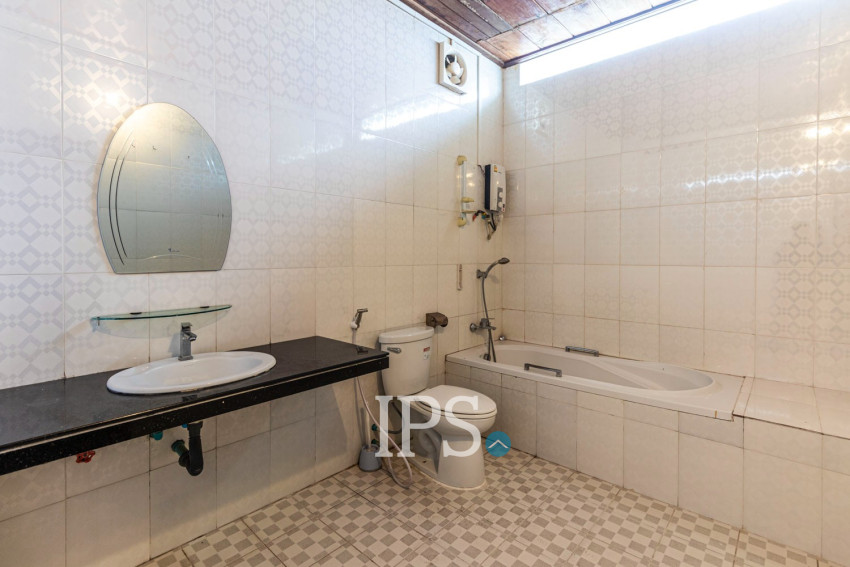 4 Bedroom House For Rent - Slor Kram, Siem Reap